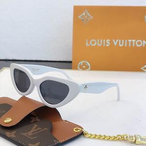 Louis Vuitton Sunglasses 1721